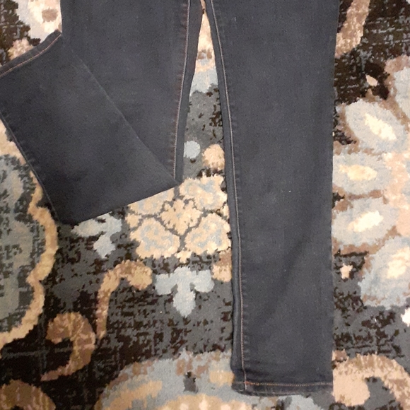 Jeans - Picture 2 of 5